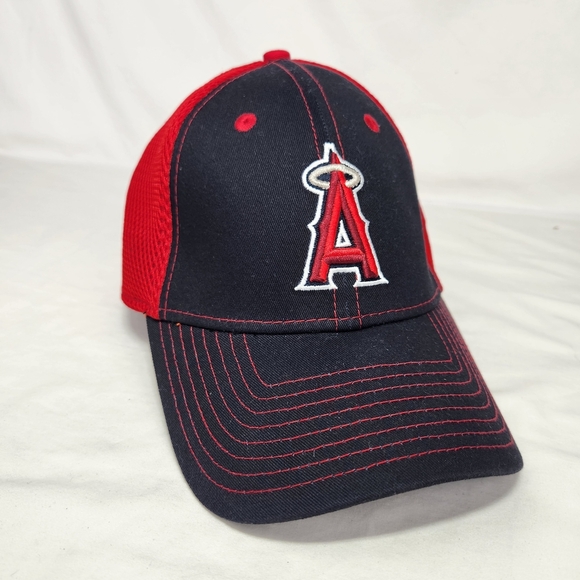 Anaheim Angels New Era Red and Black 39THIRTY Baseball Cap Fitted Size M/L - Picture 1 of 9